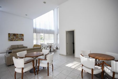 Apartamento à venda com 210m², 3 quartos e 3 vagas Apartamento à venda com 210m², 3 quartos e 3 vagasÁrea comum