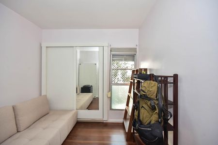 Apartamento à venda com 70m², 2 quartos e 1 vaga Apartamento à venda com 70m², 2 quartos e 1 vagaQuarto