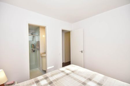 Apartamento à venda com 70m², 2 quartos e 1 vaga Apartamento à venda com 70m², 2 quartos e 1 vagaSuíte