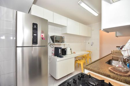 Apartamento à venda com 70m², 2 quartos e 1 vaga Apartamento à venda com 70m², 2 quartos e 1 vagaCozinha