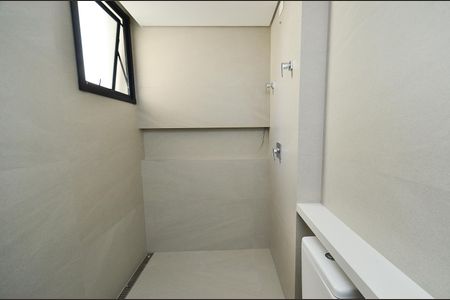 Apartamento à venda com 98m², 3 quartos e 2 vagas Apartamento à venda com 98m², 3 quartos e 2 vagasBanheiro da Suíte