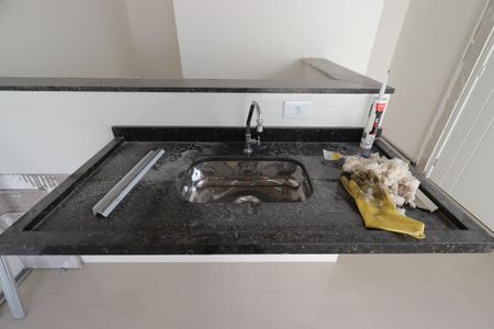 Apartamento à venda com 100m², 2 quartos e 1 vagaCozinha - Pia