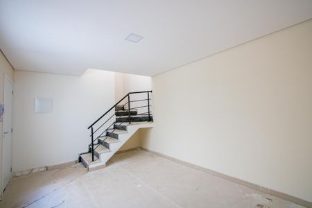 Apartamento à venda com 100m², 2 quartos e 1 vagaSala