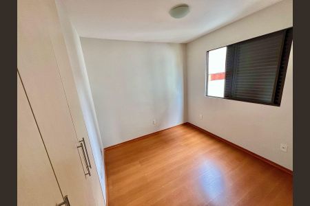 Apartamento para alugar com 180m², 4 quartos e 4 vagas Apartamento para alugar com 180m², 4 quartos e 4 vagasQuarto 2