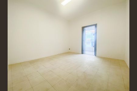 Casa à venda com 110m², 3 quartos e 1 vaga