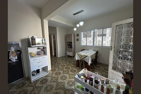 Casa à venda com 320m², 6 quartos e 3 vagasCozinha