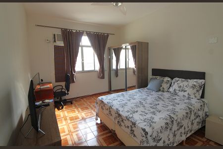 Casa à venda com 320m², 6 quartos e 3 vagasQuarto 1