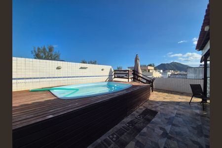 Apartamento à venda com 257m², 3 quartos e 3 vagas Apartamento à venda com 257m², 3 quartos e 3 vagasÁrea externa