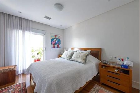 Apartamento à venda com 166m², 3 quartos e 3 vagas Apartamento à venda com 166m², 3 quartos e 3 vagasFoto 01