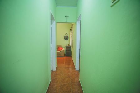 Casa à venda com 120m², 3 quartos e 1 vaga Casa à venda com 120m², 3 quartos e 1 vagaCorredor