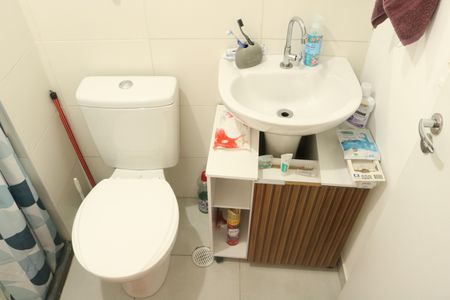 Apartamento à venda com 40m², 2 quartos e sem vagaBanheiro