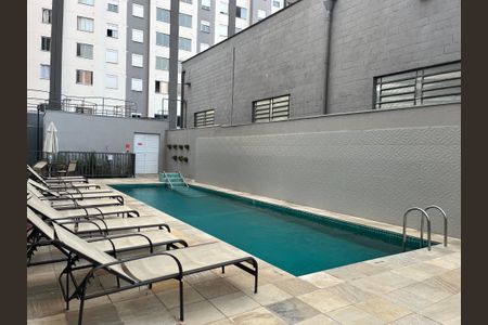 Apartamento à venda com 40m², 2 quartos e sem vaga Apartamento à venda com 40m², 2 quartos e sem vagaÁrea comum - Piscina