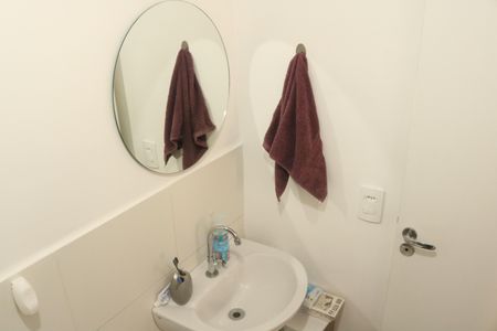 Apartamento à venda com 40m², 2 quartos e sem vagaBanheiro