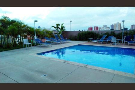 Apartamento à venda com 65m², 2 quartos e 2 vagas Apartamento à venda com 65m², 2 quartos e 2 vagasPiscina