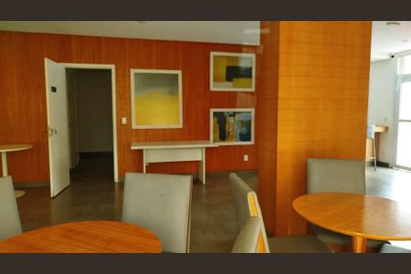 Apartamento à venda com 65m², 2 quartos e 2 vagas Apartamento à venda com 65m², 2 quartos e 2 vagasÁrea comum - Salão de festas