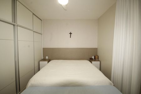 Apartamento à venda com 155m², 4 quartos e 2 vagasSuíte 