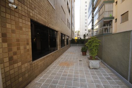 Apartamento à venda com 155m², 4 quartos e 2 vagasÁrea comum