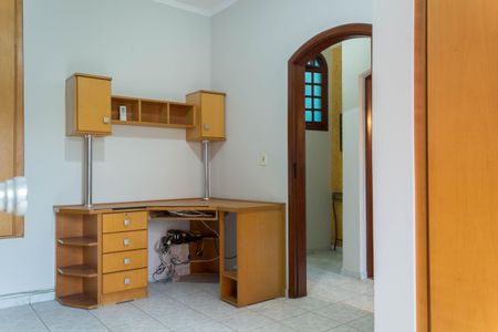 Casa à venda com 210m², 3 quartos e 4 vagas Casa à venda com 210m², 3 quartos e 4 vagasQuarto 1