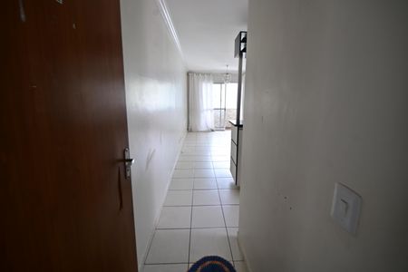 Apartamento para alugar com 2 quartos, 60m² em Parque Oeste Industrial, Goiânia