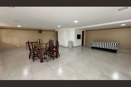 Apartamento à venda com 80m², 2 quartos e 2 vagasÁrea comum - Salão de festas