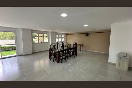 Apartamento à venda com 80m², 2 quartos e 2 vagasÁrea comum - Salão de festas