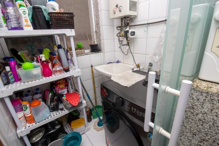 Apartamento à venda com 80m², 2 quartos e 2 vagasÁrea de Serviço