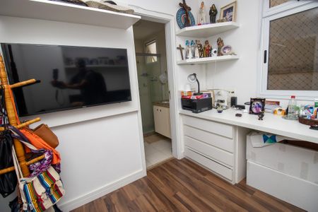 Apartamento à venda com 80m², 2 quartos e 2 vagasQuarto 1