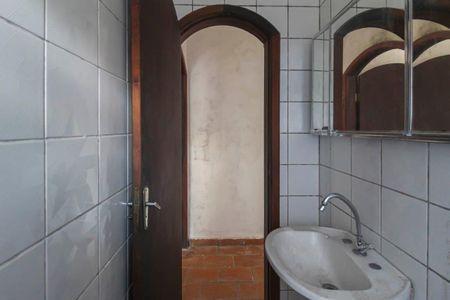Casa à venda com 110m², 2 quartos e 1 vaga Casa à venda com 110m², 2 quartos e 1 vagaBanheiro