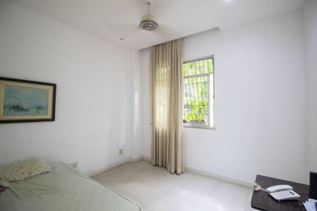 Apartamento à venda com 117m², 4 quartos e 1 vaga Apartamento à venda com 117m², 4 quartos e 1 vagaQuarto 1