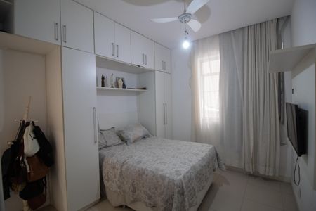 Apartamento à venda com 117m², 4 quartos e 1 vaga Apartamento à venda com 117m², 4 quartos e 1 vagaSuíte 2