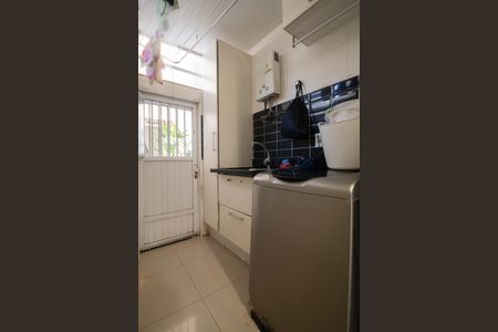 Apartamento à venda com 117m², 4 quartos e 1 vaga Apartamento à venda com 117m², 4 quartos e 1 vagaCozinha/Área de serviço