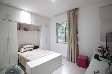 Apartamento à venda com 117m², 4 quartos e 1 vaga Apartamento à venda com 117m², 4 quartos e 1 vagaQuarto 2