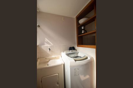 Apartamento à venda com 68m², 3 quartos e 1 vagaÁrea de Serviço