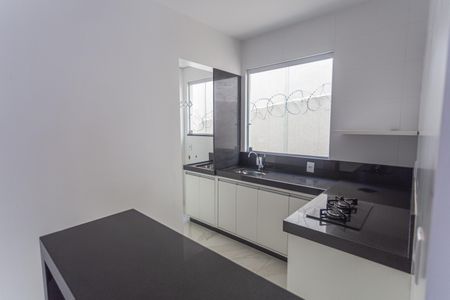 Apartamento à venda com 48m², 1 quarto e sem vaga Apartamento à venda com 48m², 1 quarto e sem vagaCozinha