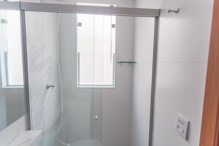 Apartamento à venda com 48m², 1 quarto e sem vaga Apartamento à venda com 48m², 1 quarto e sem vagaBanheiro Social