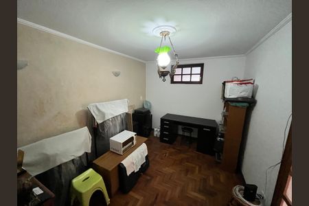 Casa à venda com 200m², 5 quartos e 2 vagasQuarto 3