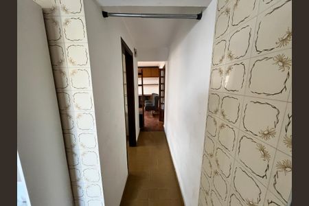 Casa à venda com 200m², 5 quartos e 2 vagasBanheiro Corredor