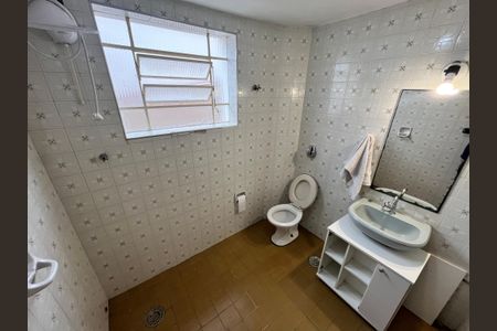 Casa à venda com 200m², 5 quartos e 2 vagasBanheiro 2