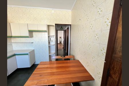 Casa à venda com 200m², 5 quartos e 2 vagasCozinha