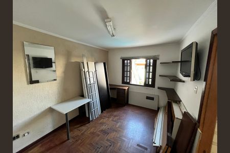 Casa à venda com 200m², 5 quartos e 2 vagasQuarto 4