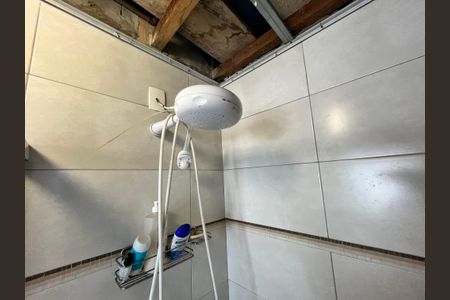 Casa à venda com 200m², 5 quartos e 2 vagasBanheiro de Serviço