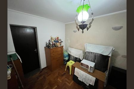 Casa à venda com 200m², 5 quartos e 2 vagasQuarto 3