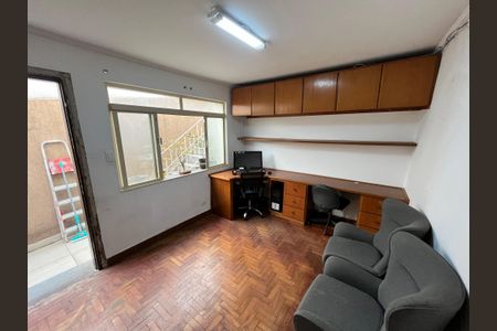 Casa à venda com 200m², 5 quartos e 2 vagasSala 2