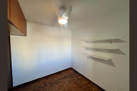 Casa à venda com 200m², 5 quartos e 2 vagasQuarto 2