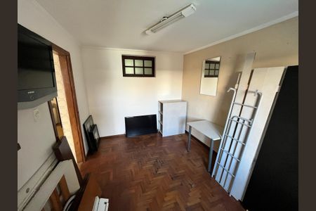 Casa à venda com 200m², 5 quartos e 2 vagasQuarto 4