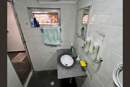 Casa à venda com 200m², 5 quartos e 2 vagasBanheiro da Suíte
