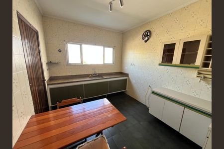 Casa à venda com 200m², 5 quartos e 2 vagasCozinha