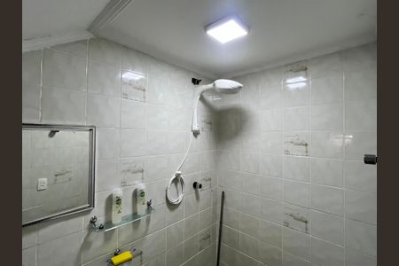 Casa à venda com 200m², 5 quartos e 2 vagasBanheiro da Suíte