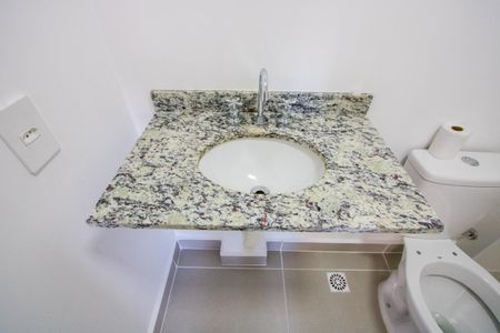 Apartamento à venda com 68m², 2 quartos e 1 vagaBanheiro social