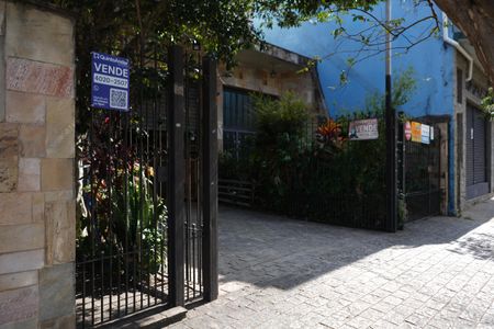 Casa à venda com 516m², 6 quartos e 9 vagasPlaca